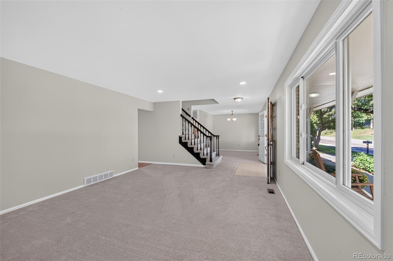 MLS Image #4 for 10482 w dakan mountain,littleton, Colorado