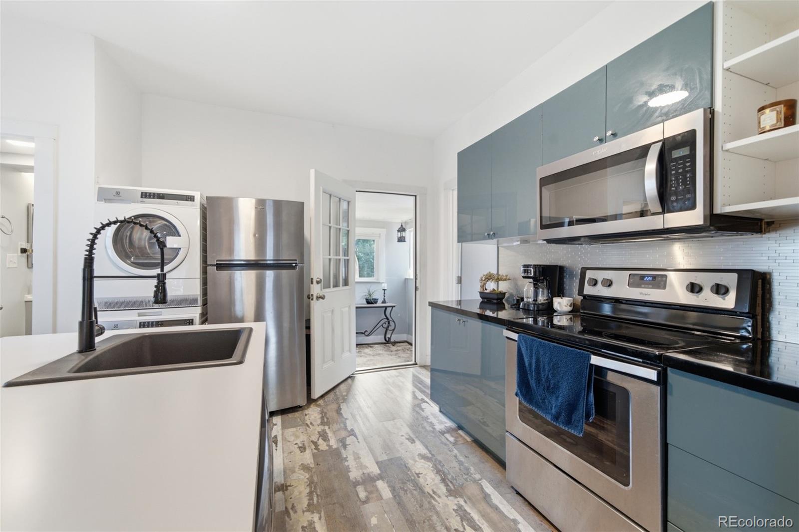 MLS Image #9 for 720 e 8th street,loveland, Colorado