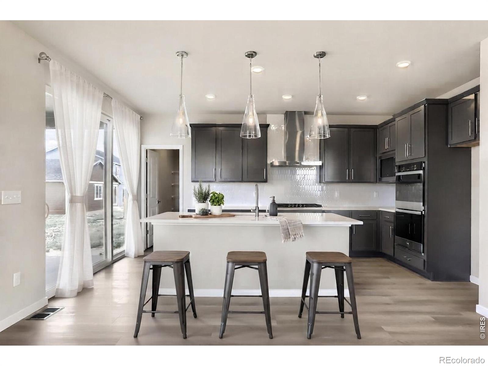 MLS Image #7 for 202  sugar beet lane,berthoud, Colorado