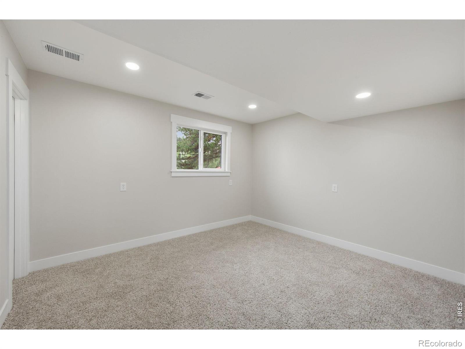 MLS Image #18 for 2938  glendevey drive,loveland, Colorado