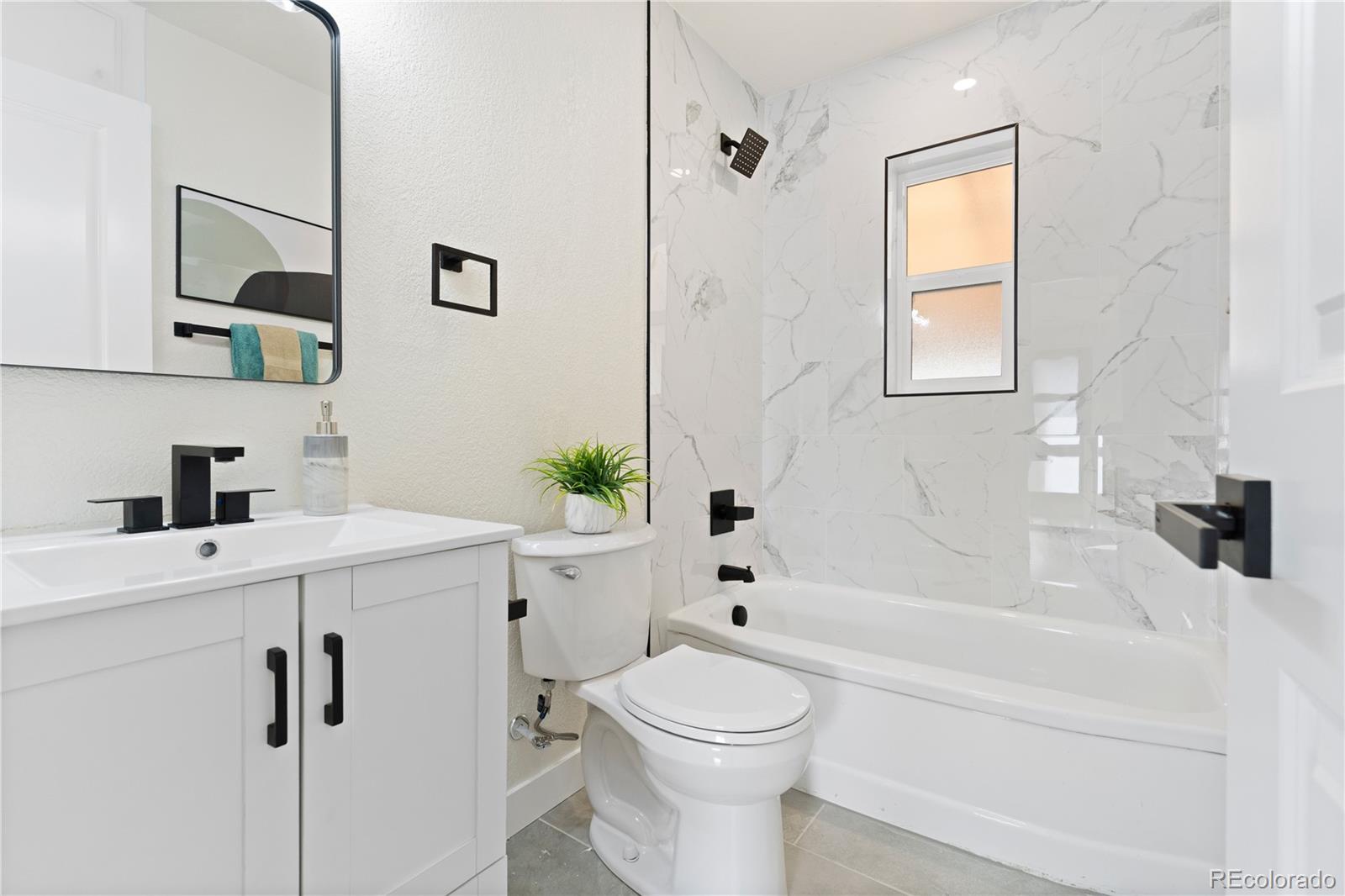 MLS Image #18 for 3690  newport street,denver, Colorado