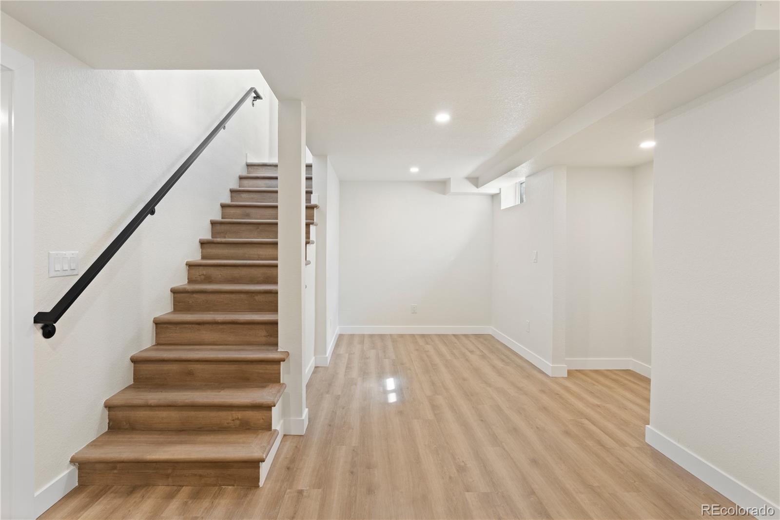 MLS Image #19 for 3690  newport street,denver, Colorado