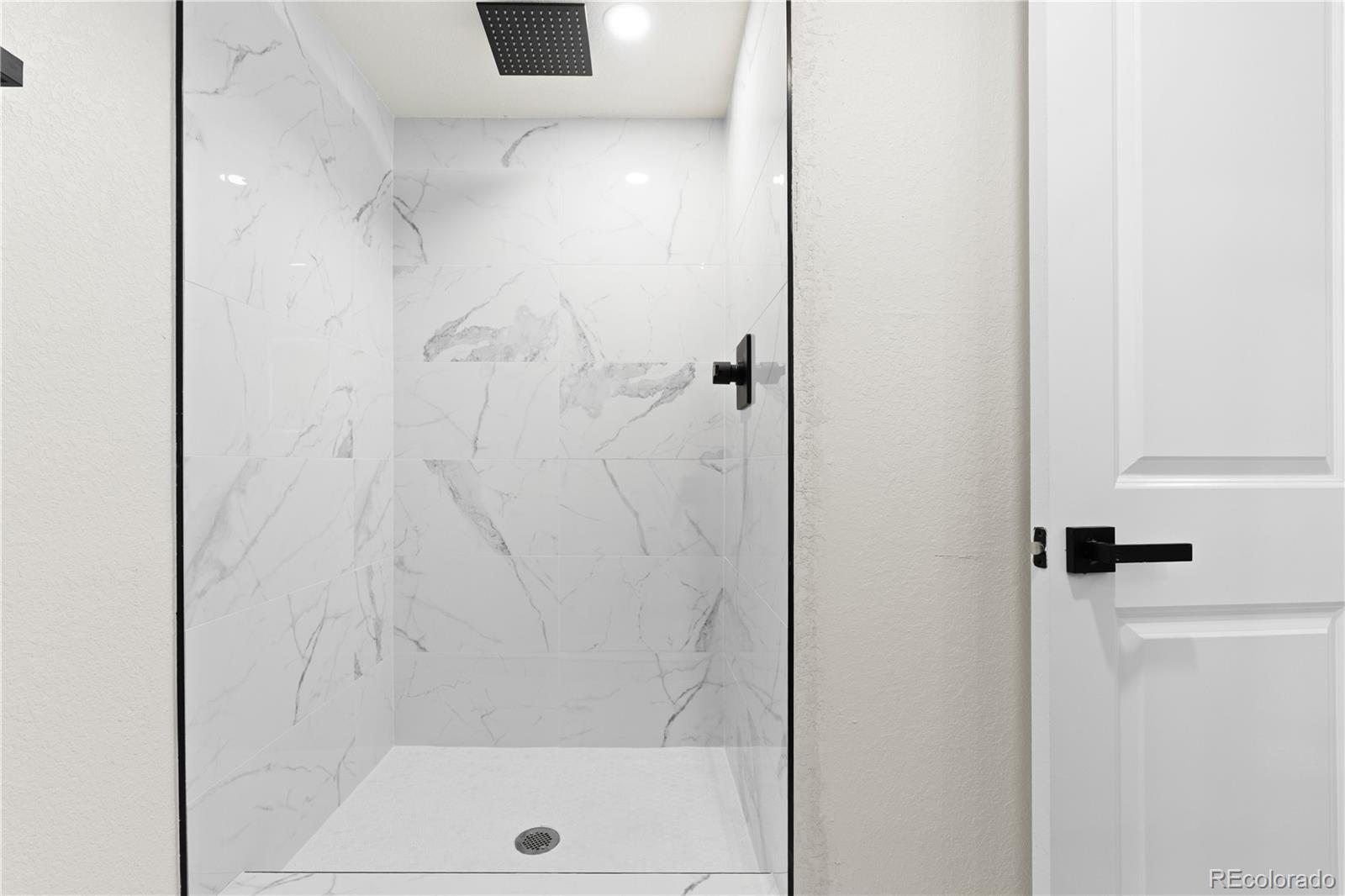 MLS Image #24 for 3690  newport street,denver, Colorado