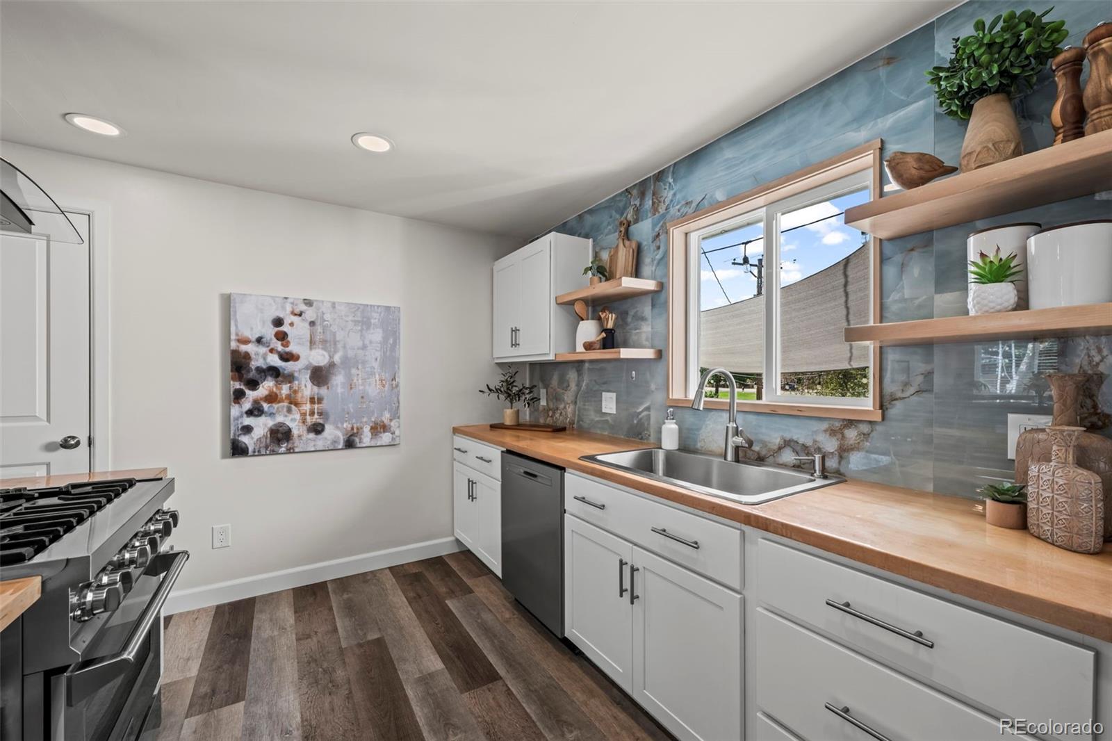 MLS Image #13 for 1330 w 6th avenue,broomfield, Colorado