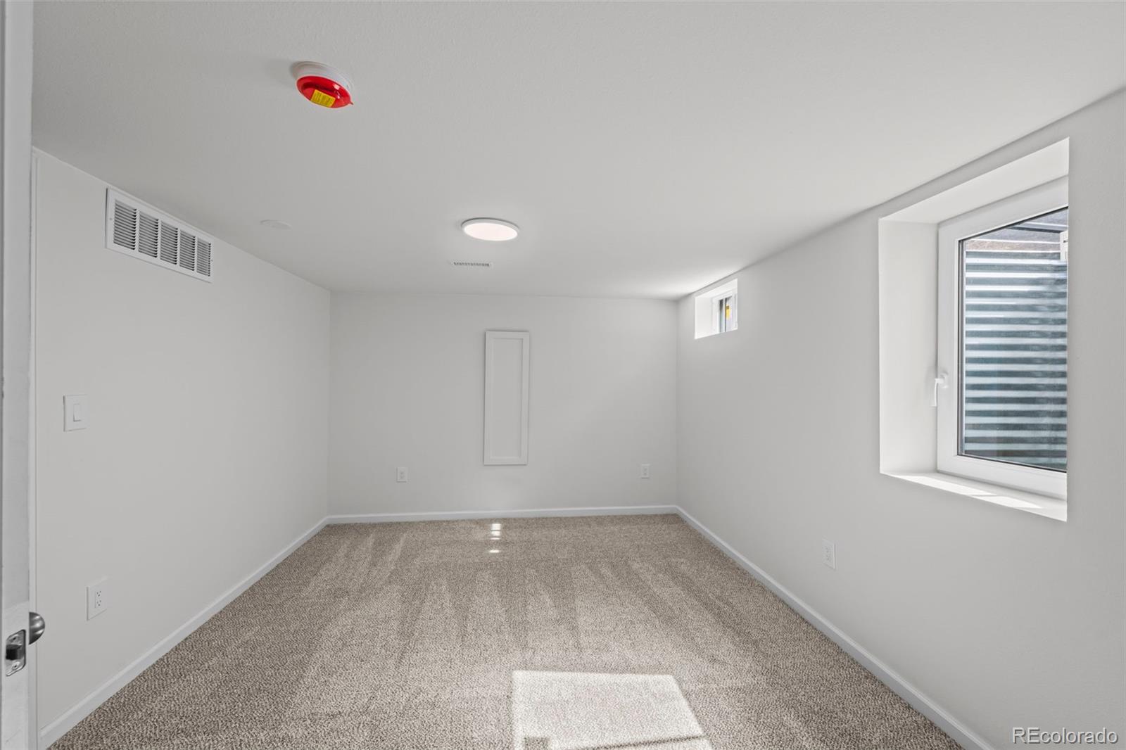 MLS Image #31 for 1330 w 6th avenue,broomfield, Colorado