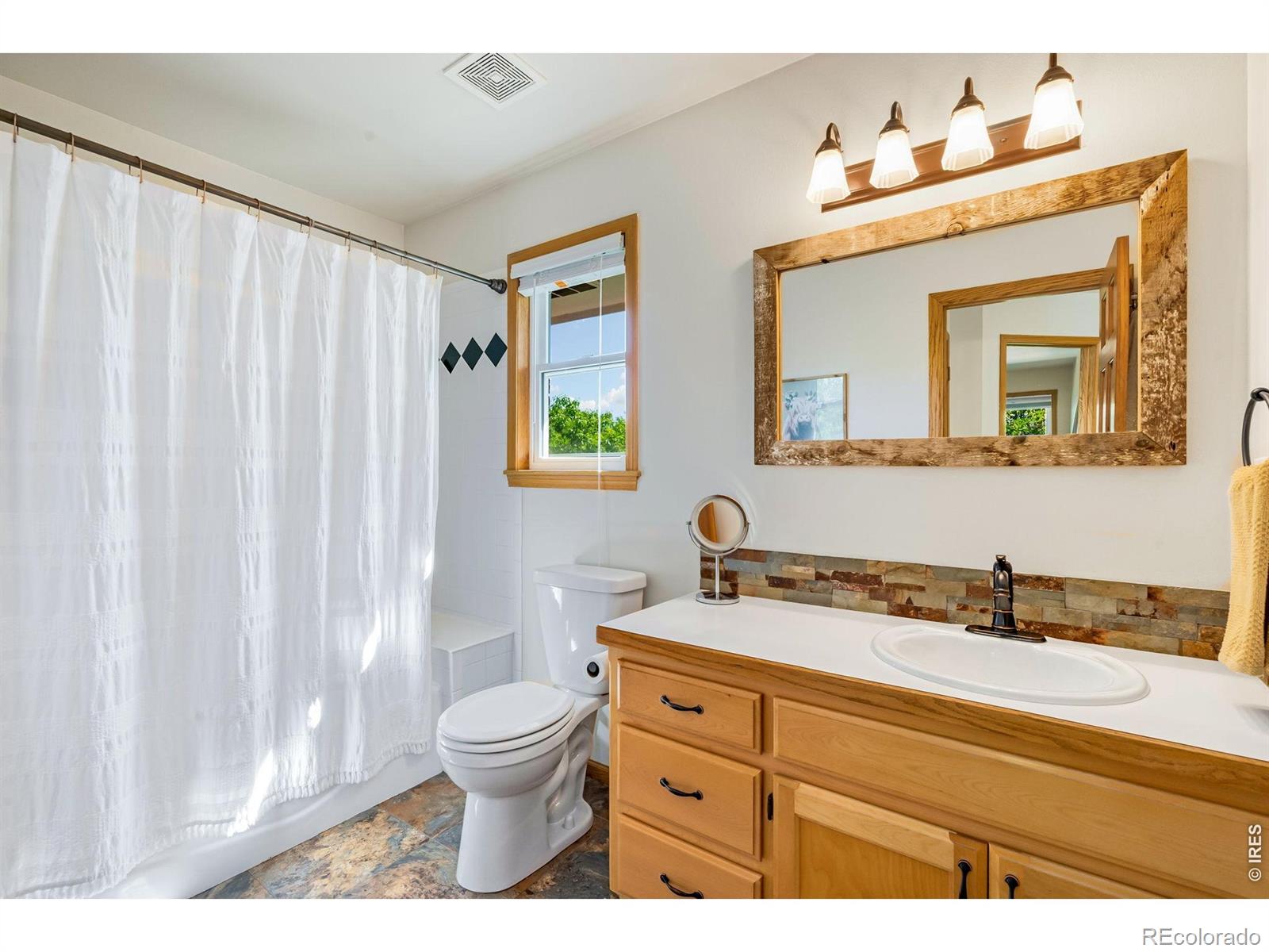 MLS Image #17 for 214 e colorado avenue,berthoud, Colorado