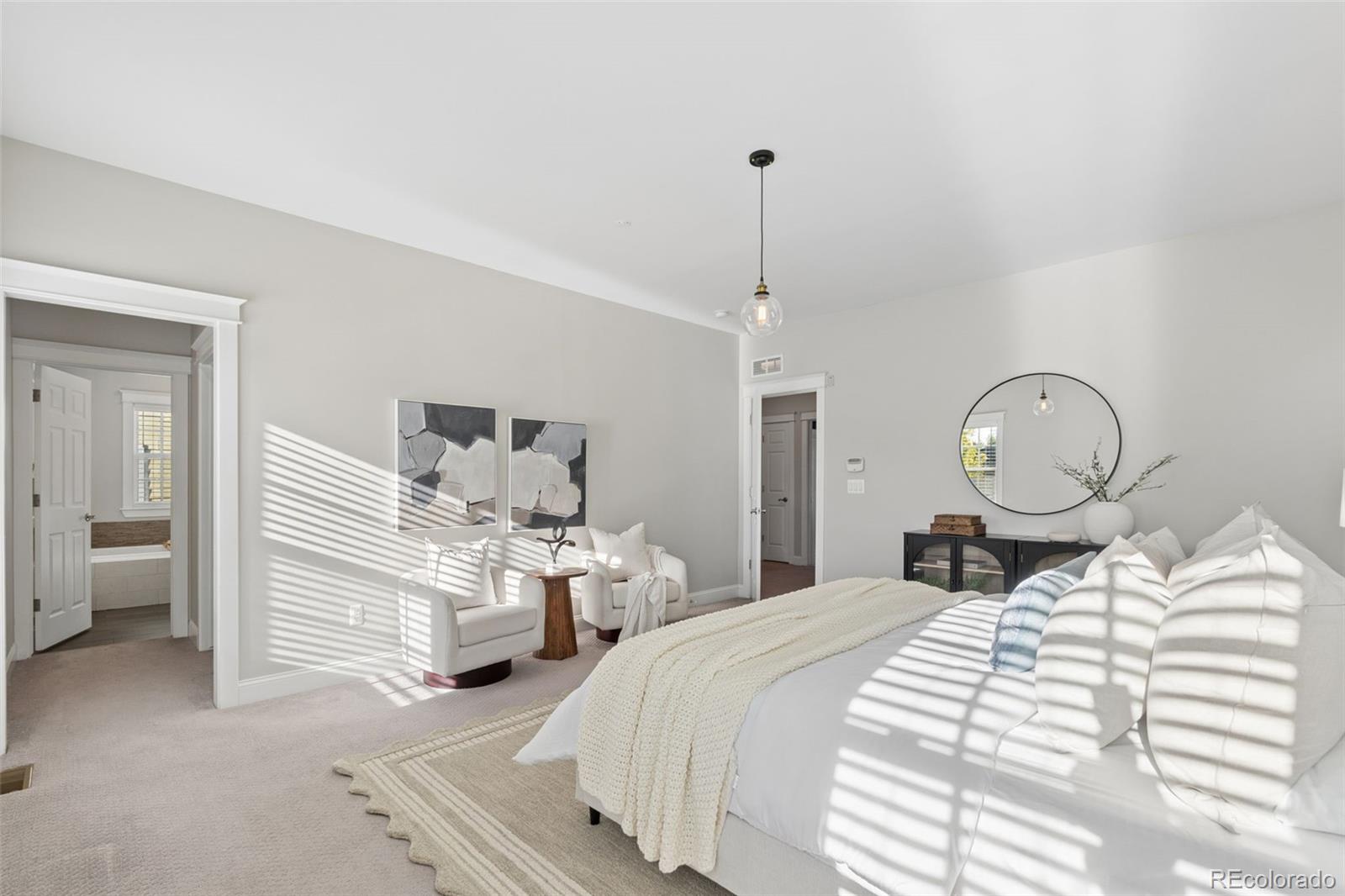 MLS Image #20 for 8131 e 33rd avenue,denver, Colorado