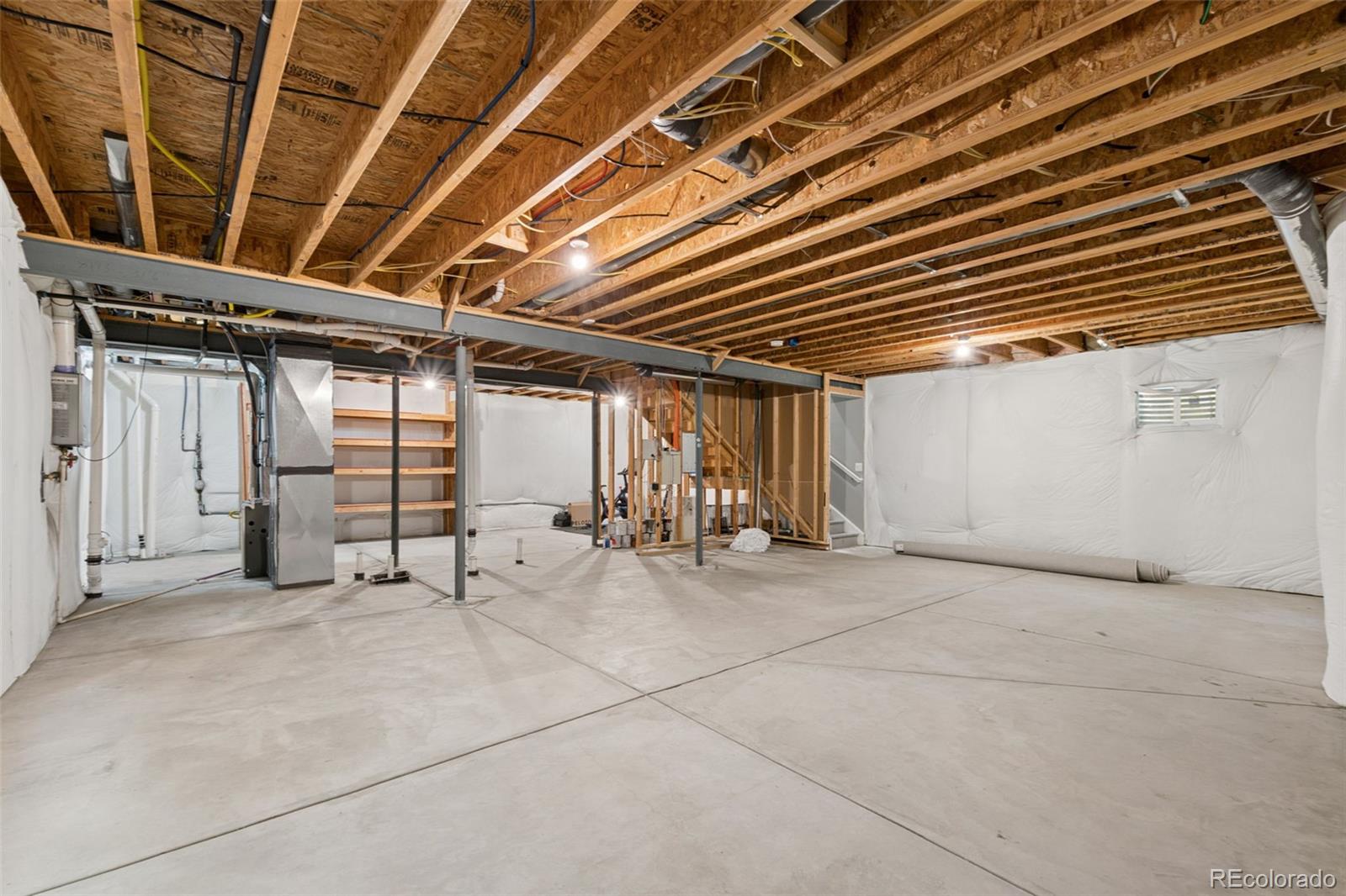 MLS Image #37 for 8131 e 33rd avenue,denver, Colorado