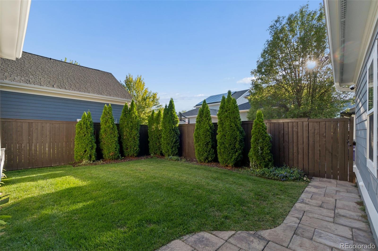 MLS Image #39 for 8131 e 33rd avenue,denver, Colorado