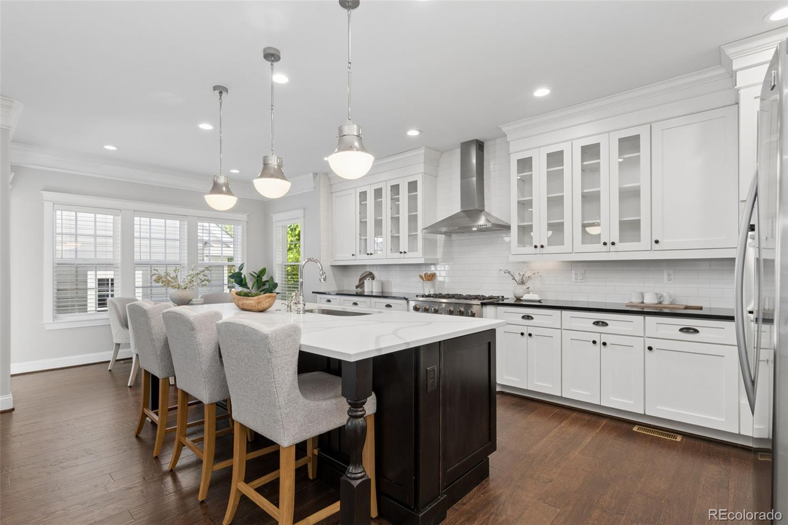 MLS Image #8 for 8131 e 33rd avenue,denver, Colorado
