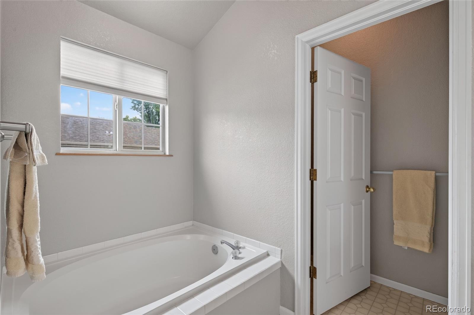 MLS Image #20 for 2092 s xenia way ,denver, Colorado