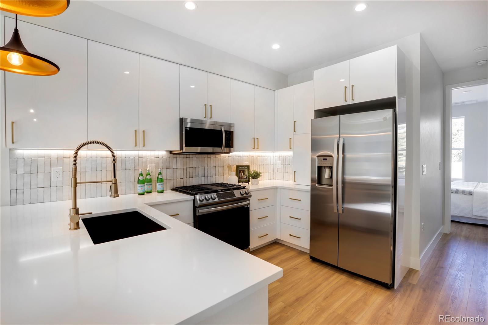 MLS Image #6 for 5148 w 44th avenue,denver, Colorado