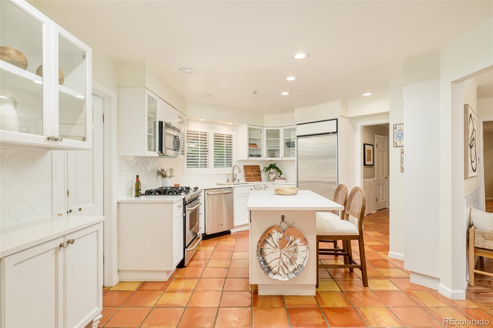 MLS Image #5 for 5000 e mansfield avenue,denver, Colorado