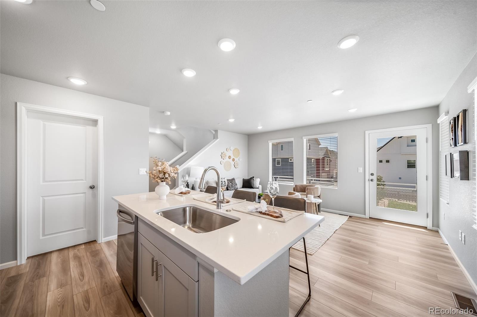 MLS Image #3 for 10080  revere court,commerce city, Colorado