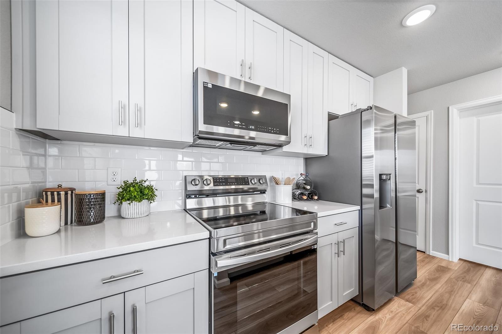 MLS Image #4 for 10080  revere court,commerce city, Colorado
