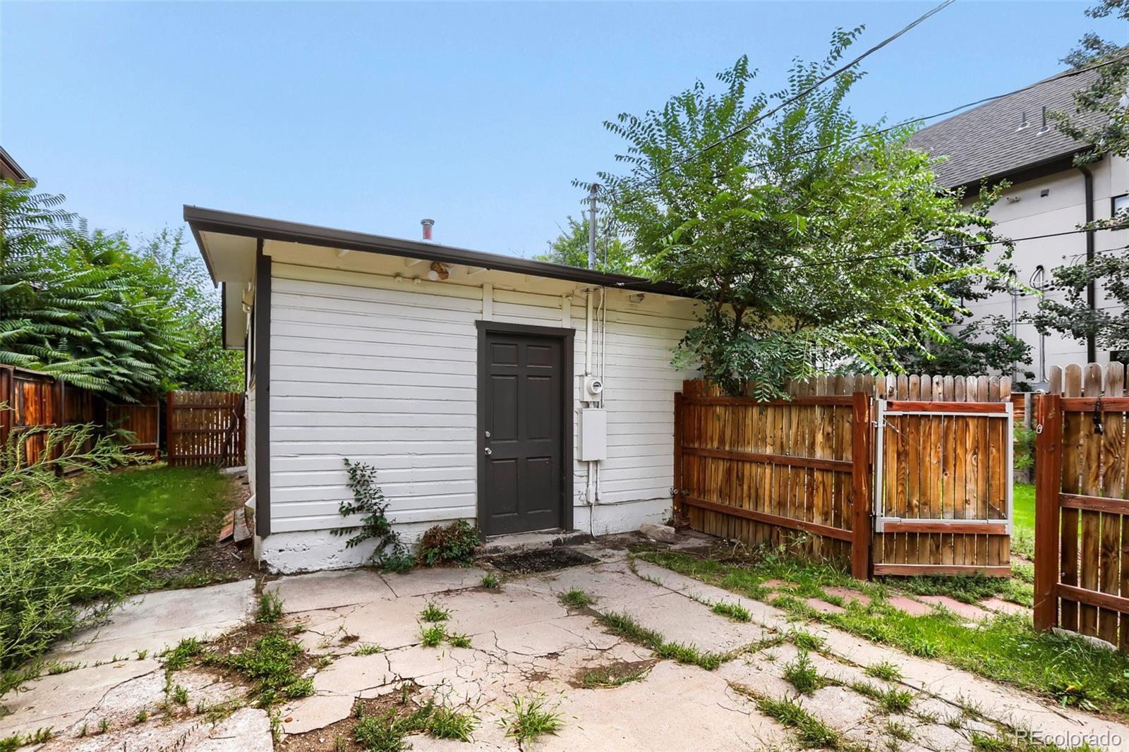 MLS Image #27 for 2249 s high street,denver, Colorado