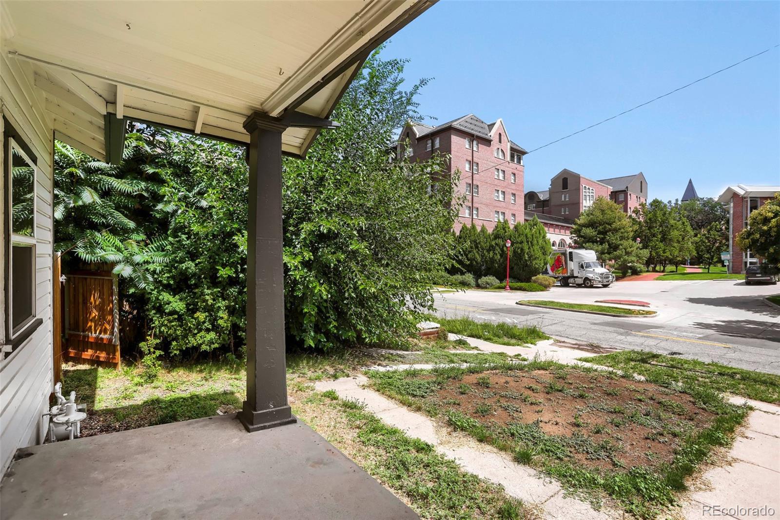 MLS Image #32 for 2249 s high street,denver, Colorado