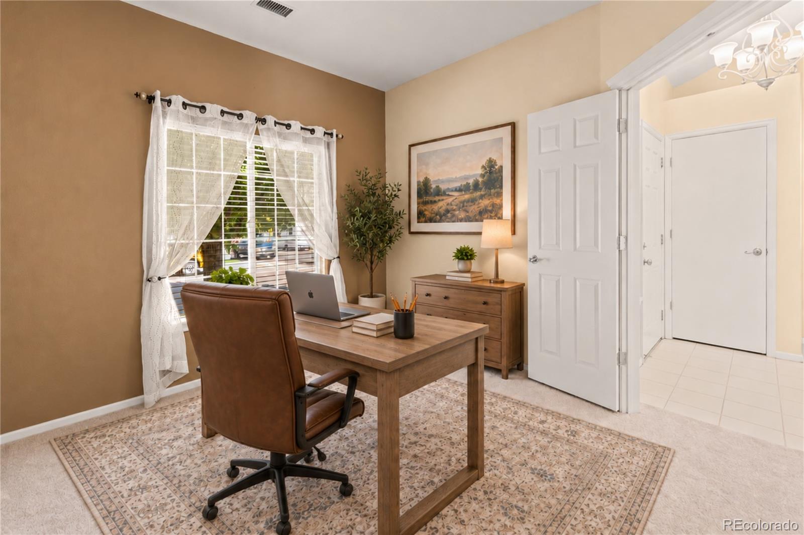 MLS Image #11 for 20290 e red fox lane,centennial, Colorado