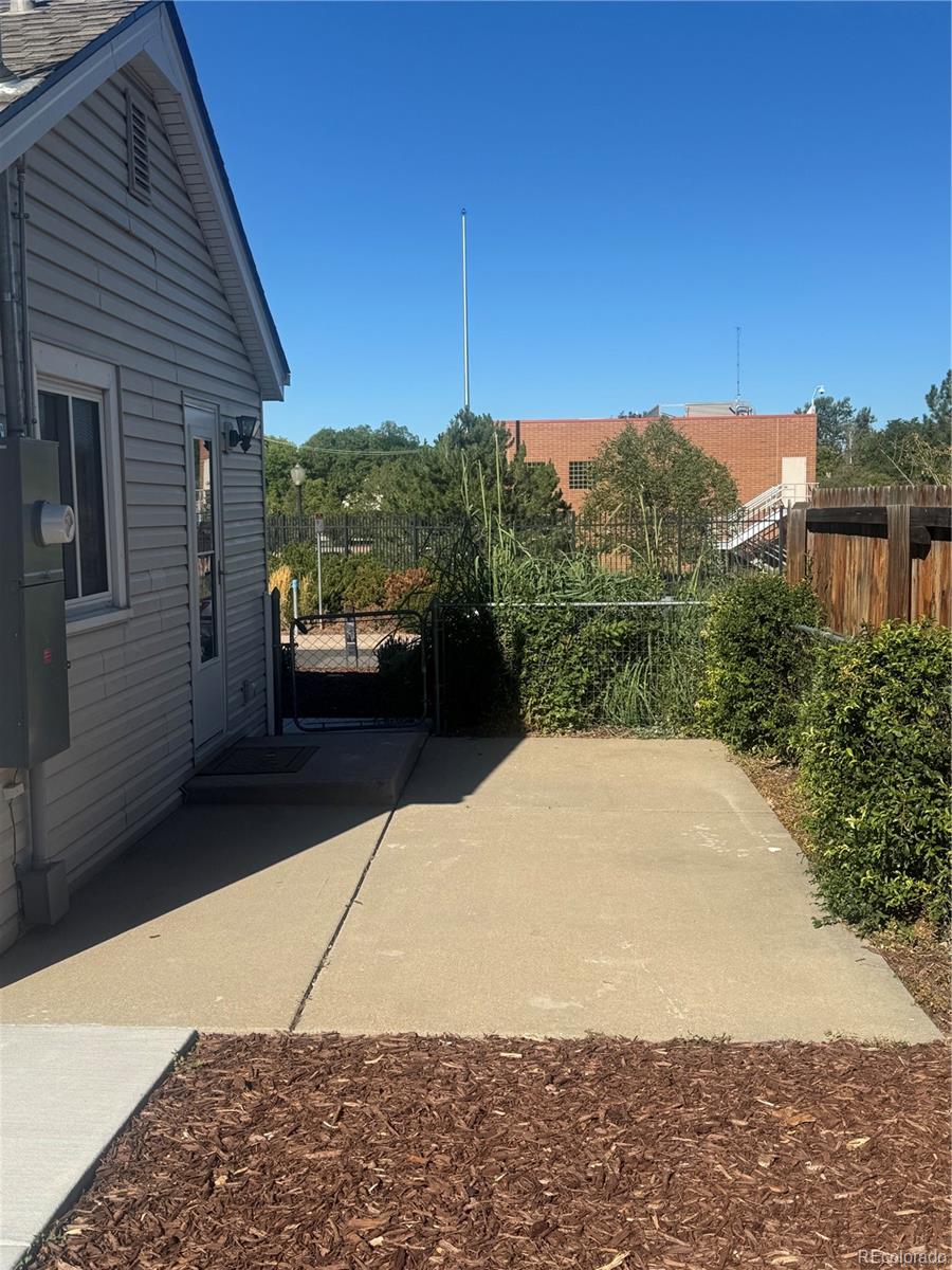 MLS Image #22 for 1110  quince street,denver, Colorado
