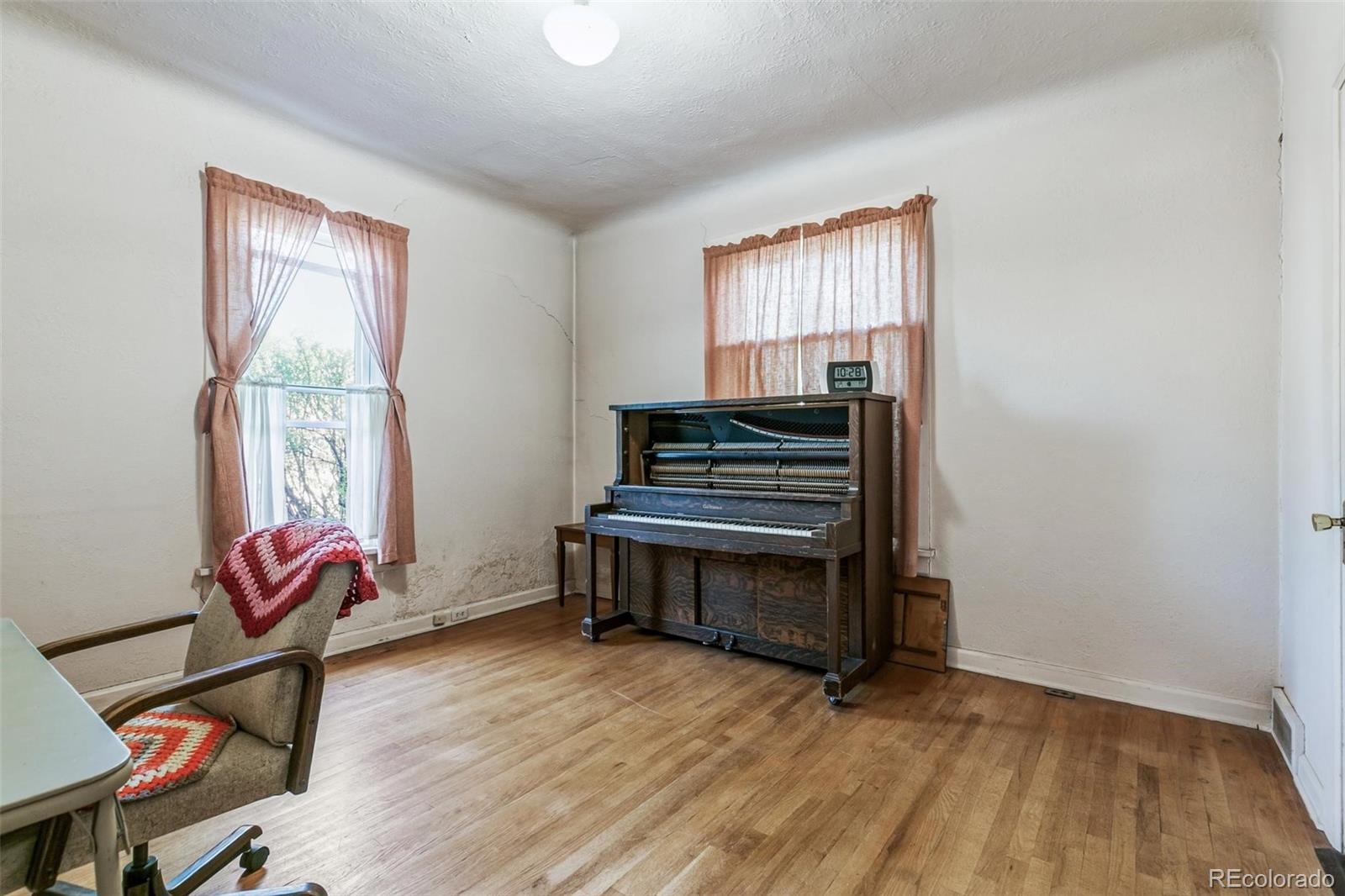 MLS Image #13 for 5330 w 29th avenue,denver, Colorado