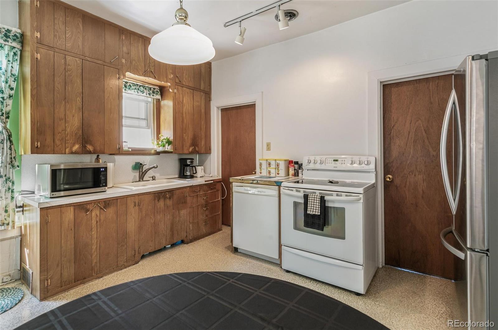 MLS Image #17 for 5330 w 29th avenue,denver, Colorado