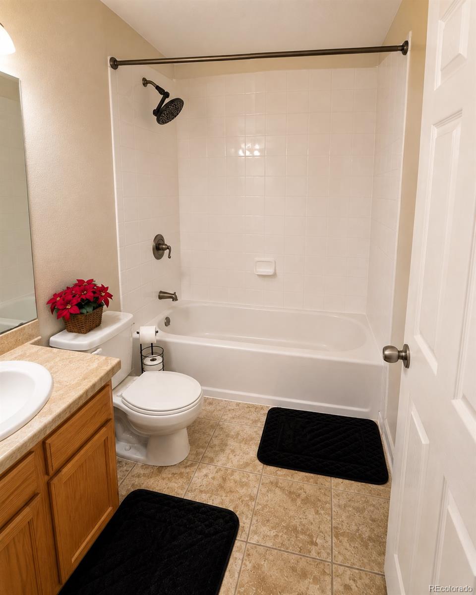 MLS Image #3 for 20469 e union avenue,aurora, Colorado
