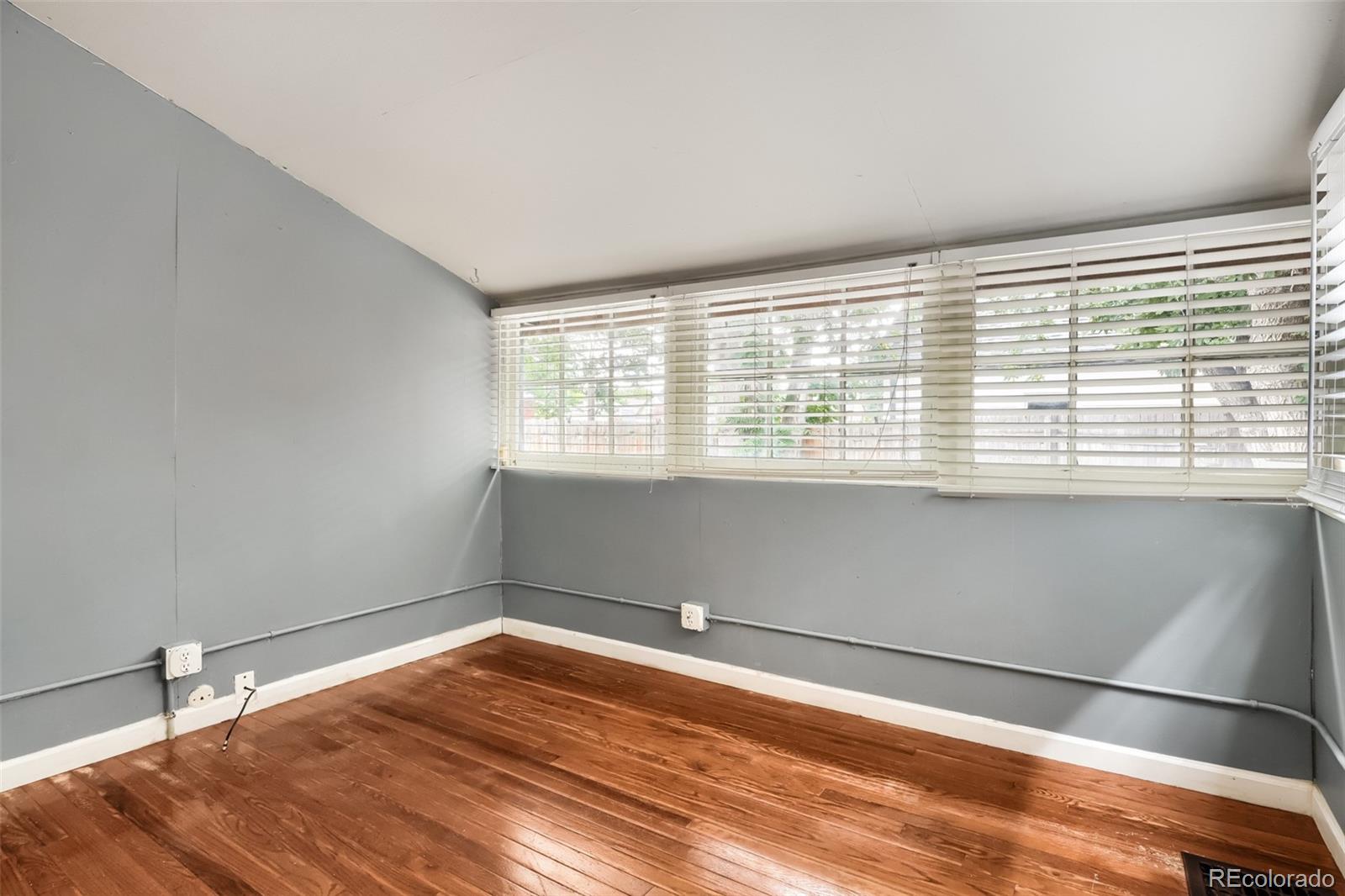 MLS Image #9 for 3418 n clay street,denver, Colorado