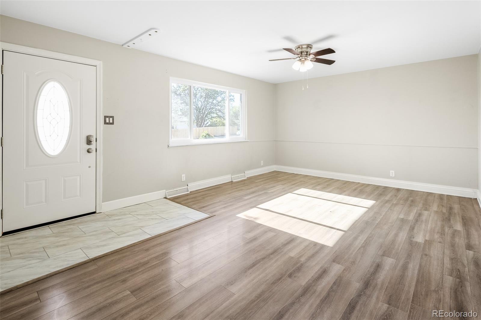 MLS Image #4 for 8441  edison drive,denver, Colorado