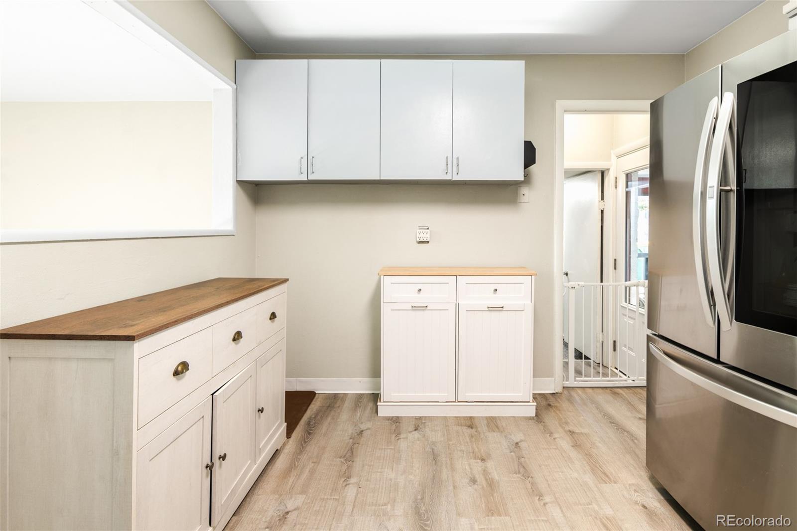 MLS Image #8 for 8441  edison drive,denver, Colorado