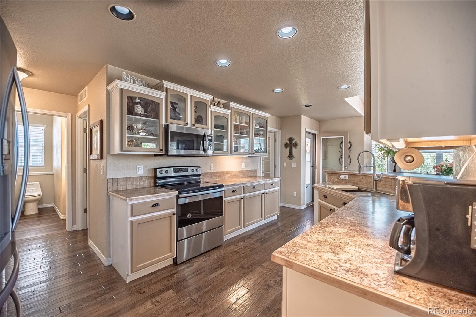 MLS Image #15 for 10393  capital peak way,peyton, Colorado