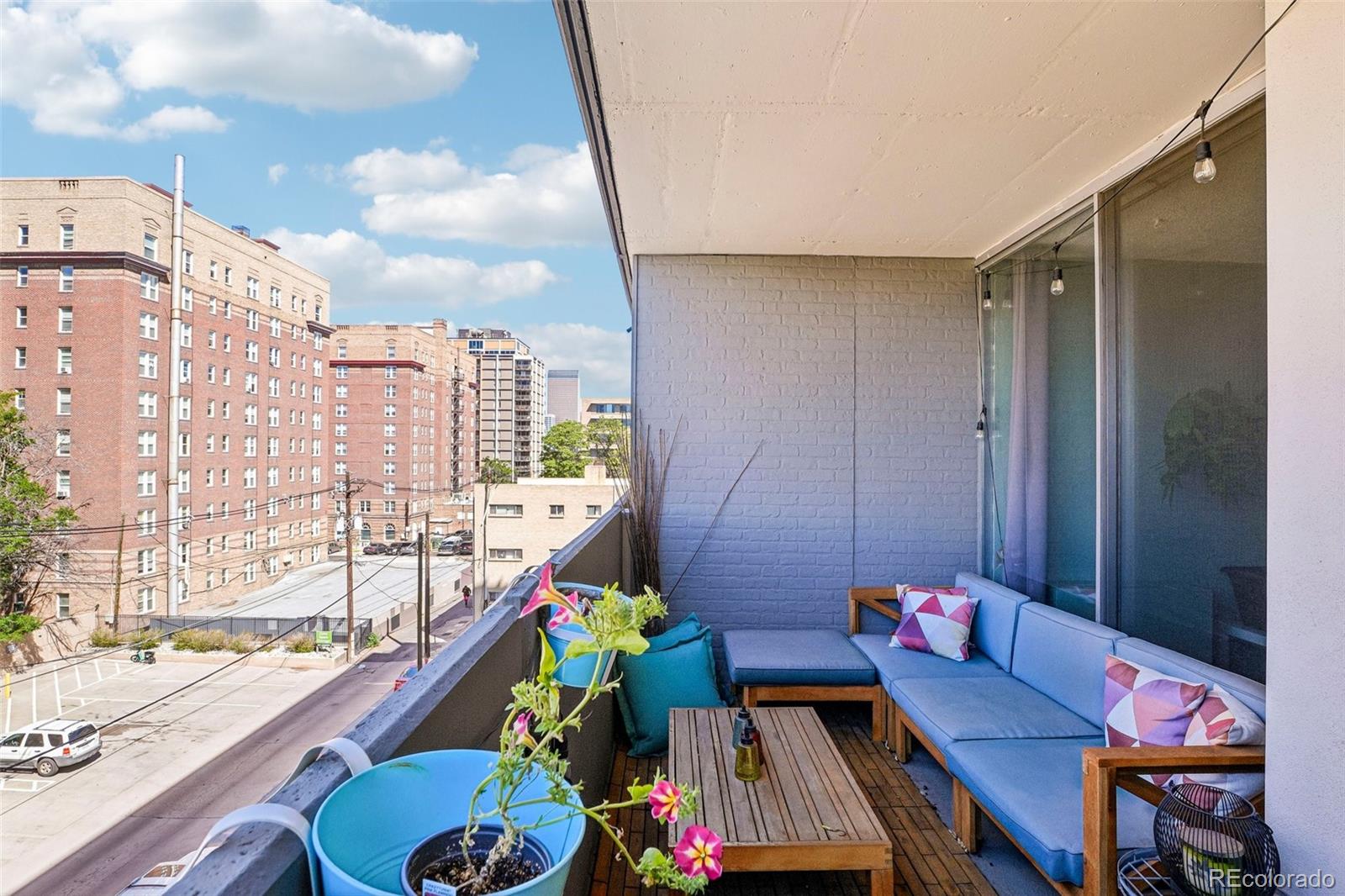 MLS Image #39 for 909 n logan street,denver, Colorado
