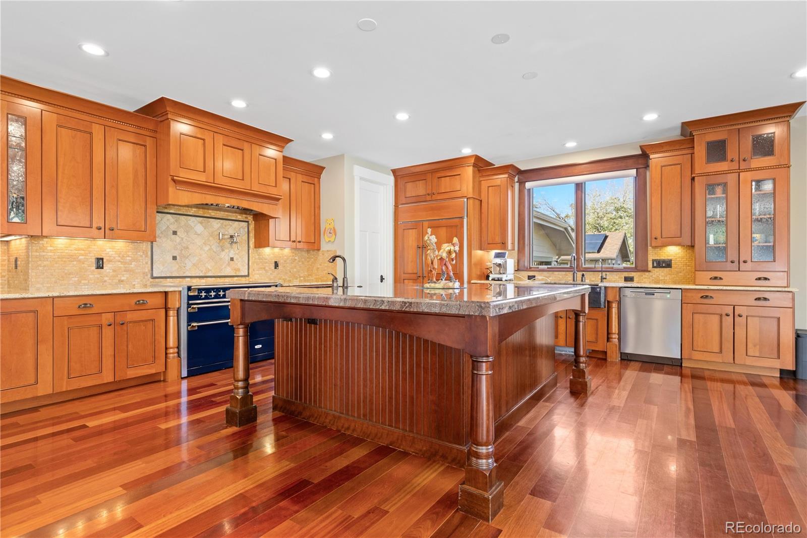 MLS Image #11 for 800  grant place,boulder, Colorado