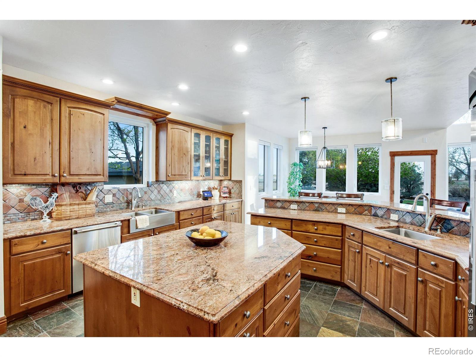 MLS Image #24 for 559  dove lane,berthoud, Colorado