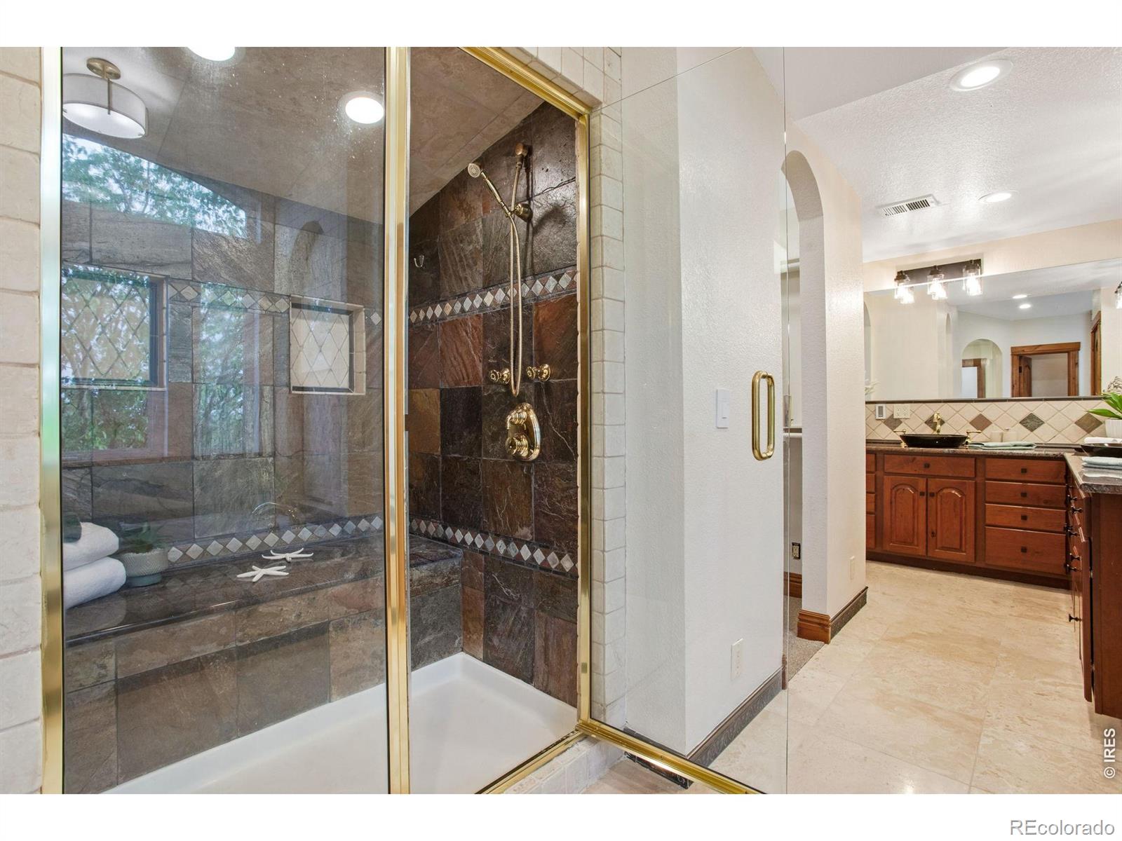 MLS Image #34 for 559  dove lane,berthoud, Colorado