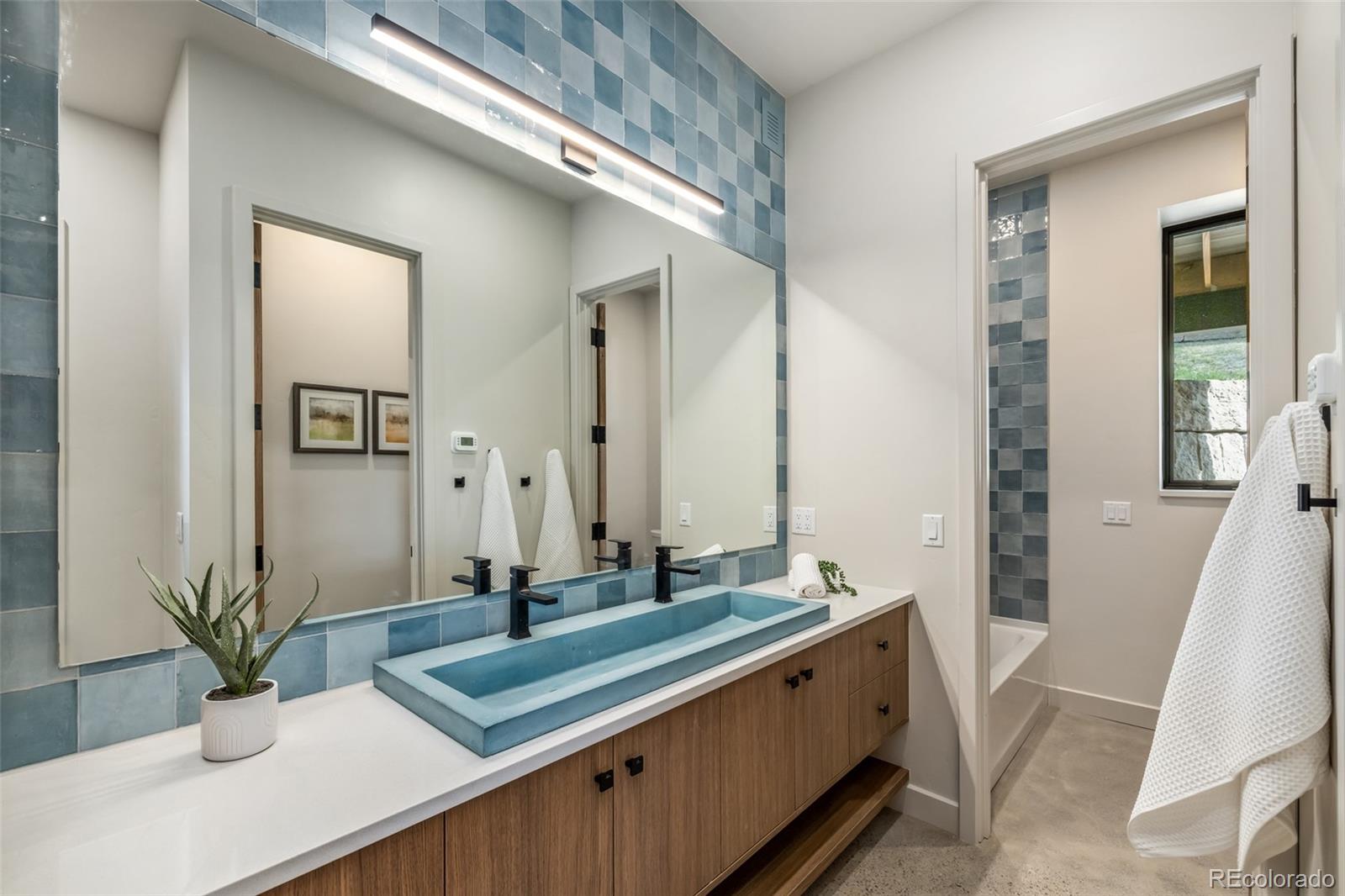 MLS Image #37 for 680  lakeview circle,silverthorne, Colorado