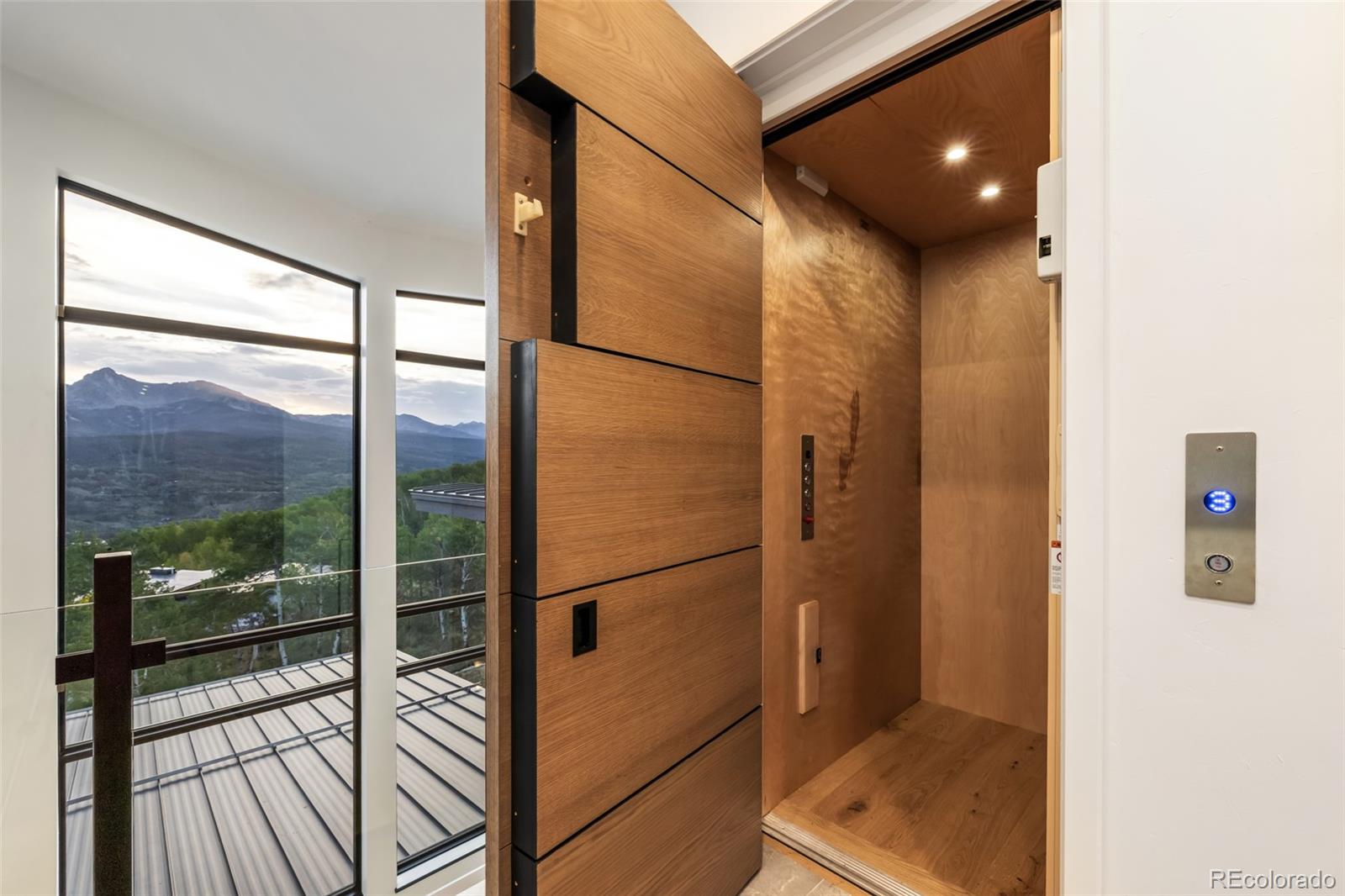 MLS Image #8 for 680  lakeview circle,silverthorne, Colorado