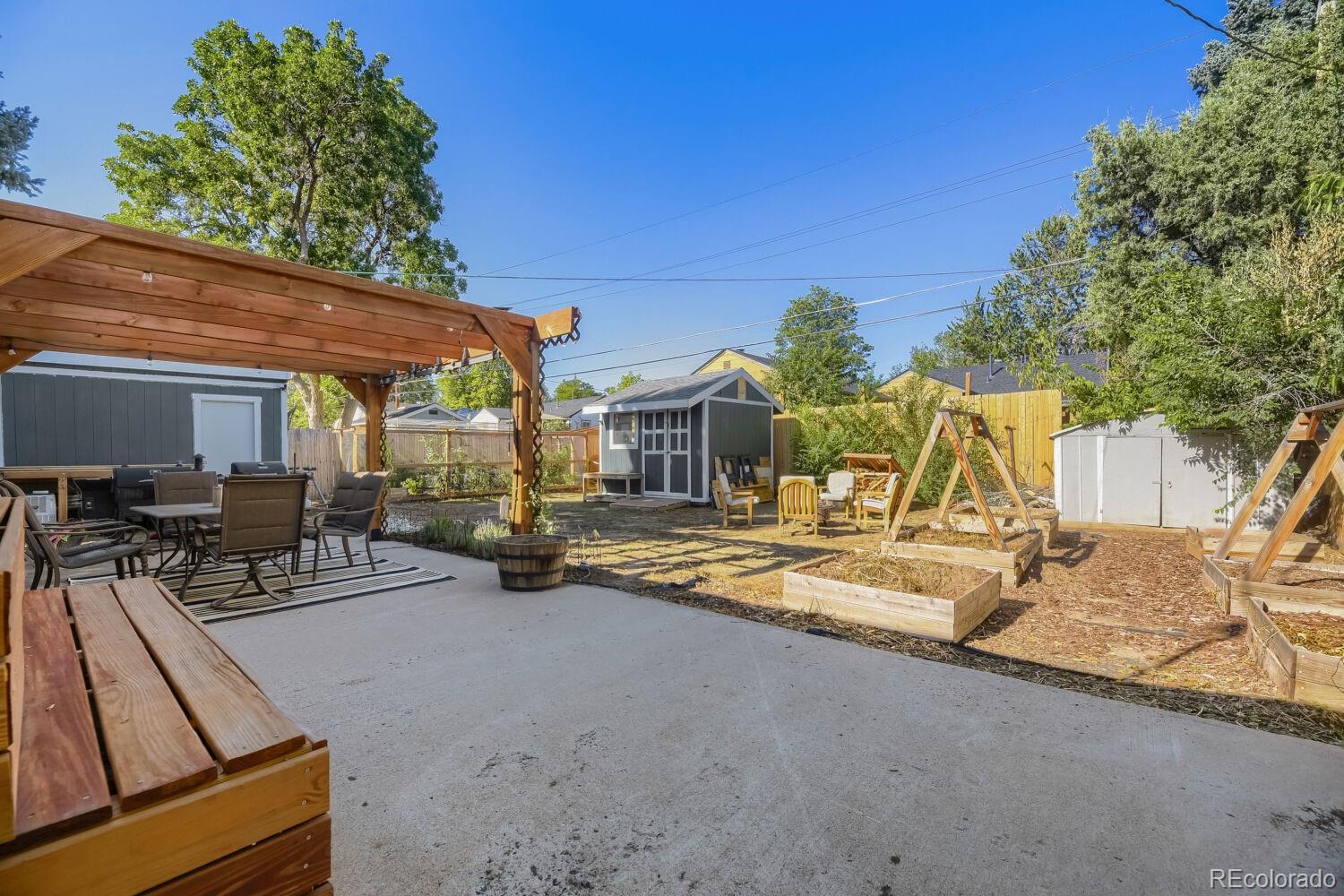 MLS Image #12 for 2625 s king street,denver, Colorado