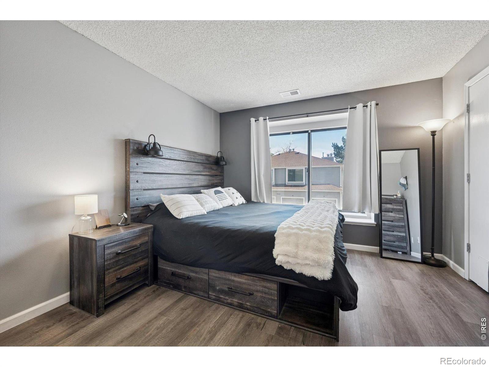 MLS Image #13 for 10233 w 80th drive,arvada, Colorado