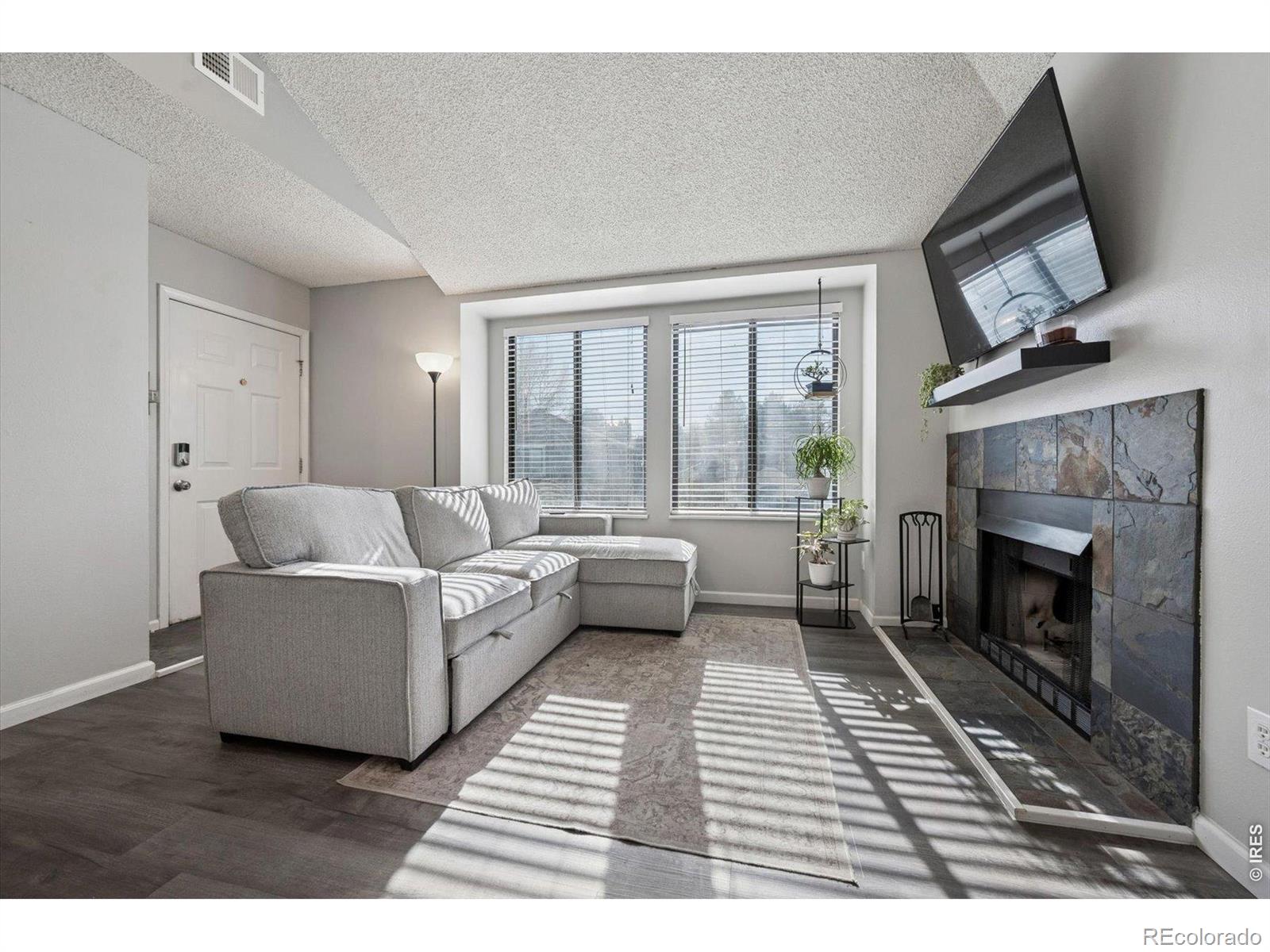 MLS Image #4 for 10233 w 80th drive,arvada, Colorado