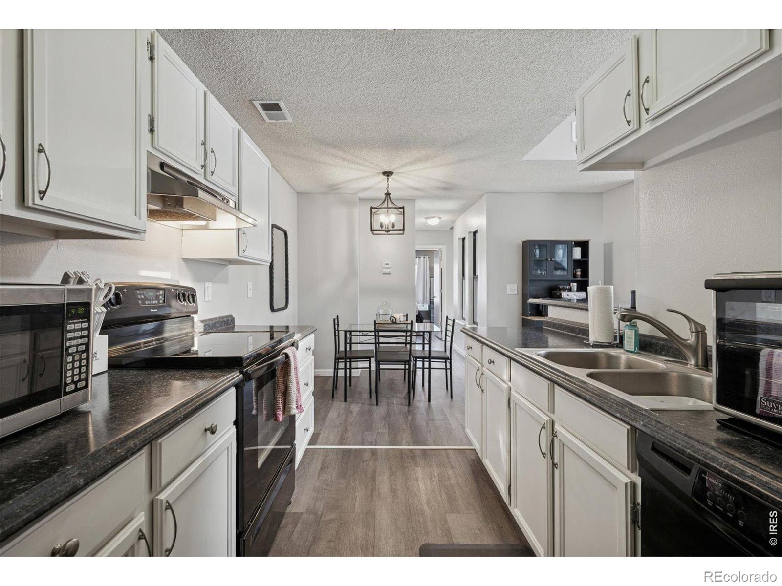 MLS Image #8 for 10233 w 80th drive,arvada, Colorado