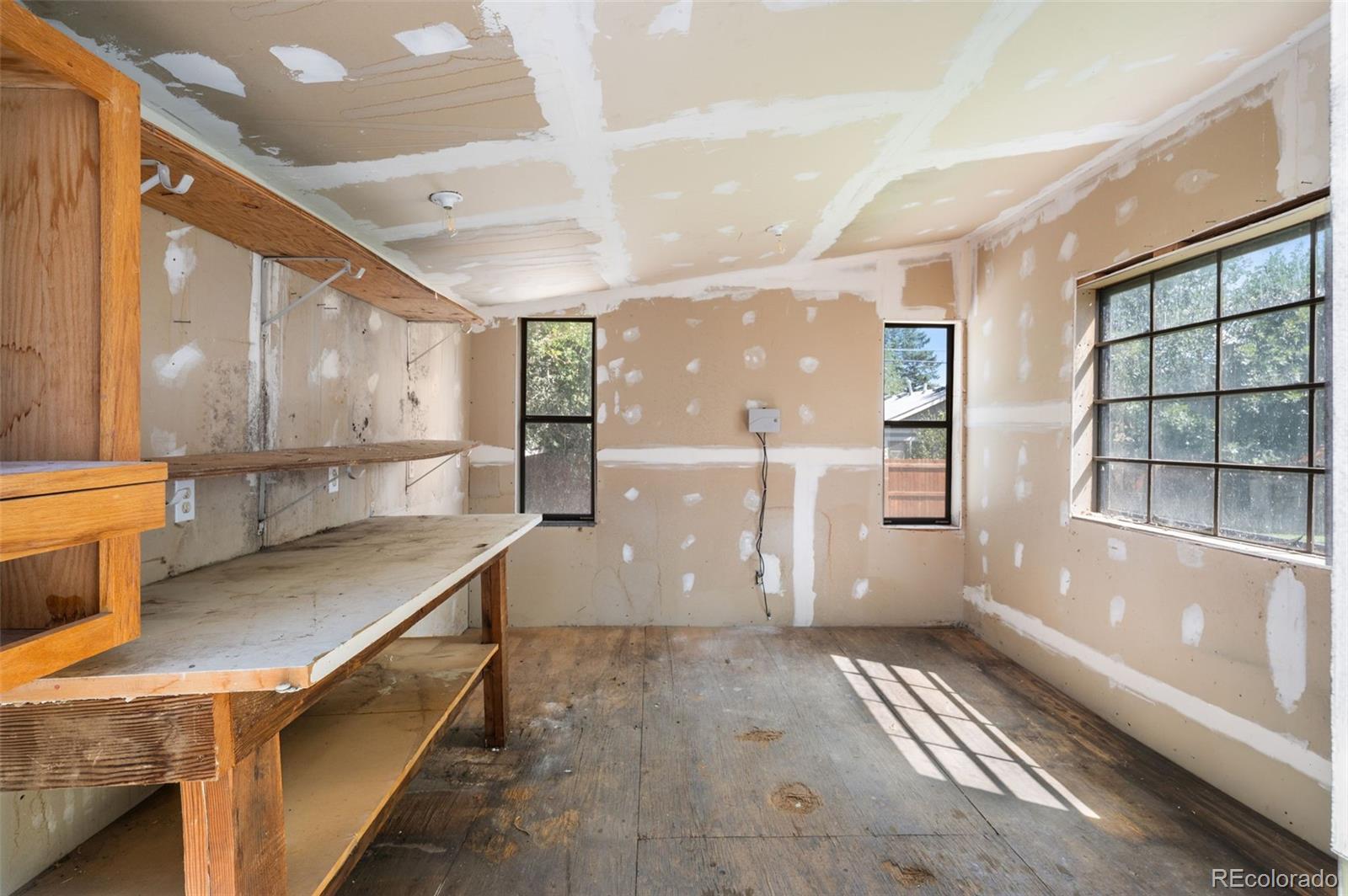 MLS Image #22 for 2320 s king street,denver, Colorado