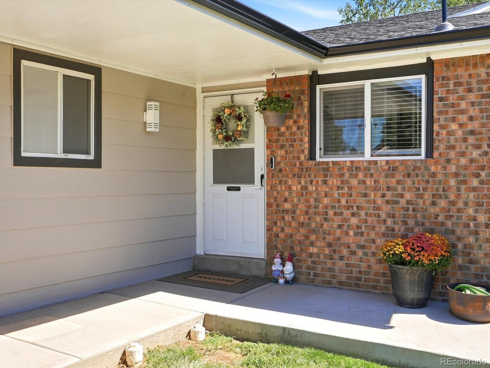 MLS Image #48 for 18870 e 16th place,aurora, Colorado