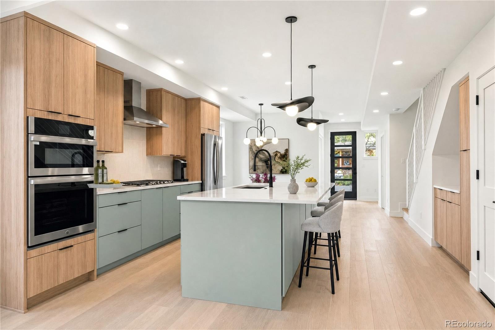 MLS Image #5 for 2135 s sherman street,denver, Colorado
