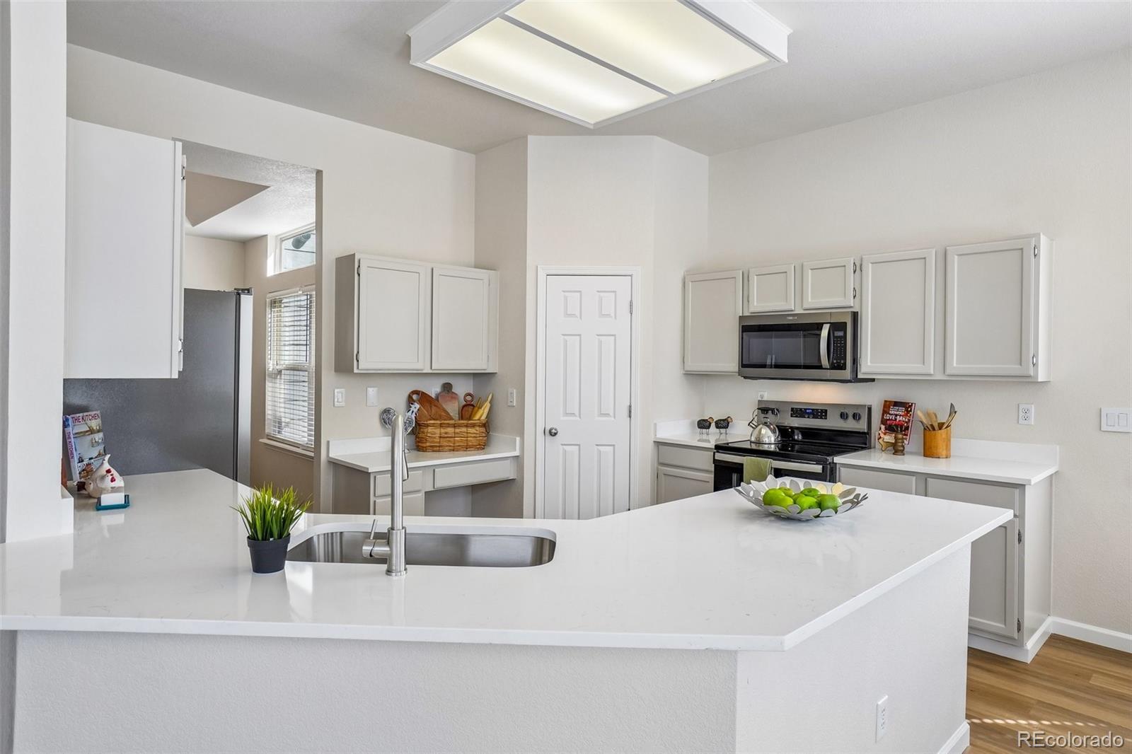 MLS Image #6 for 632  rider ridge drive,longmont, Colorado