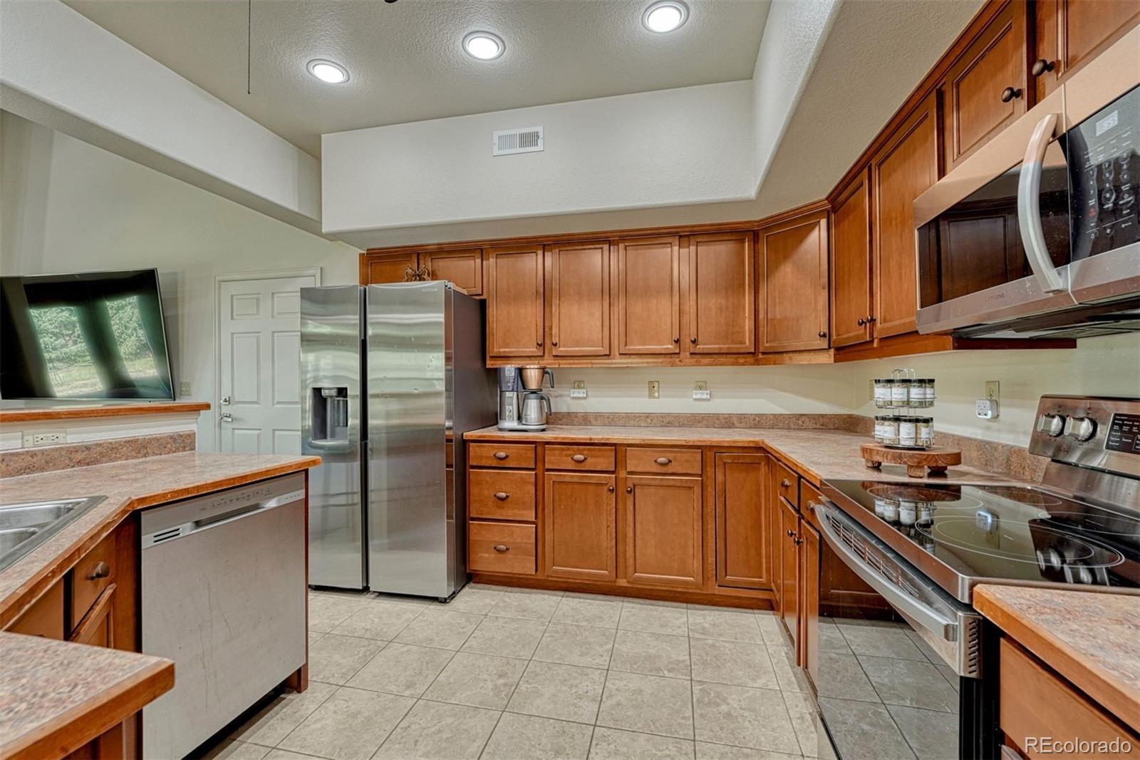 MLS Image #7 for 3620  simon point,colorado springs, Colorado