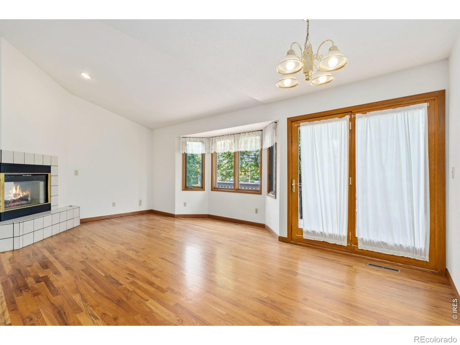 MLS Image #4 for 4801  langdale court,fort collins, Colorado