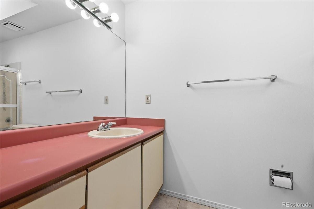 MLS Image #12 for 1519  sausalito drive,colorado springs, Colorado