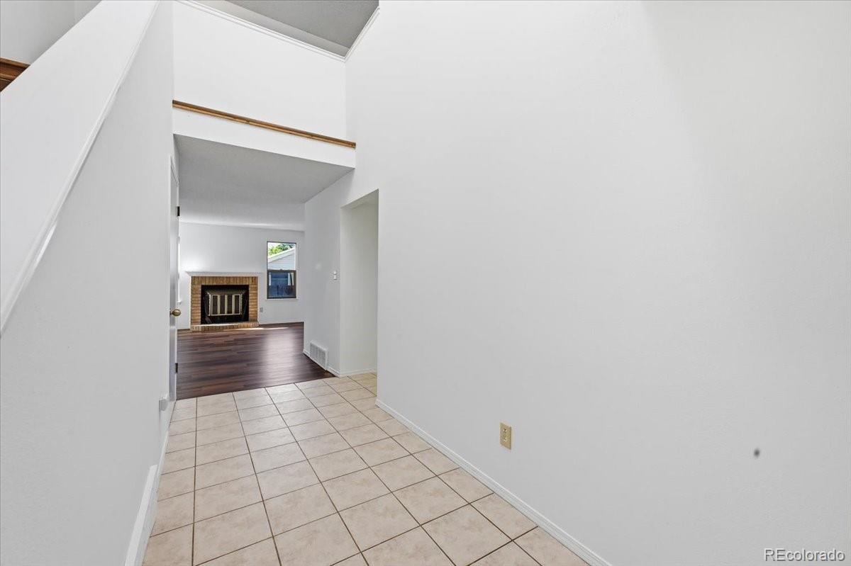 MLS Image #3 for 1519  sausalito drive,colorado springs, Colorado