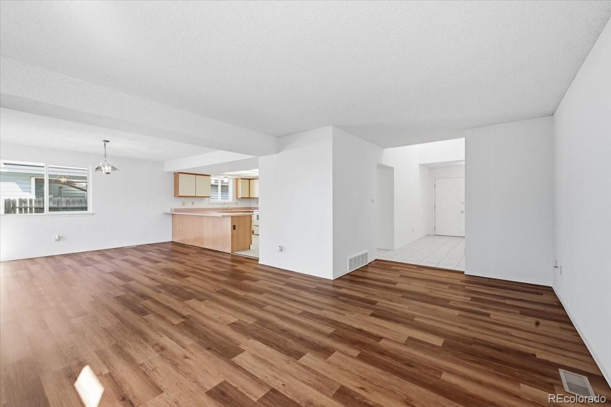 MLS Image #6 for 1519  sausalito drive,colorado springs, Colorado
