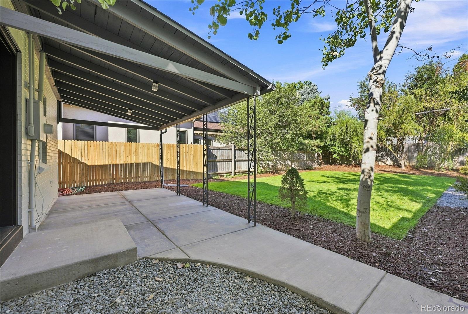 MLS Image #39 for 1840  newport street,denver, Colorado